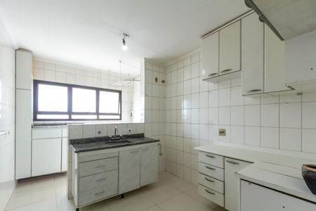 Apartamento à venda com 97m², 3 quartos e 1 vagaCozinha e Área de Serviço