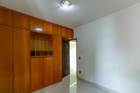 Apartamento à venda com 97m², 3 quartos e 1 vagaQuarto 2