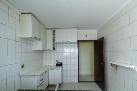 Apartamento à venda com 97m², 3 quartos e 1 vagaCozinha e Área de Serviço