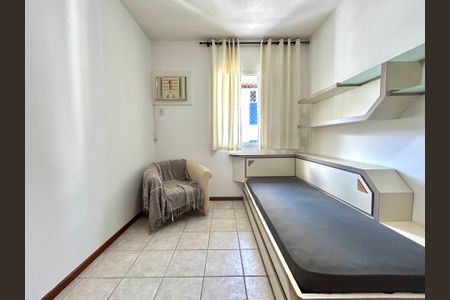 Apartamento para alugar com 76m², 2 quartos e 1 vagaQuarto