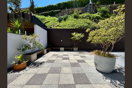 Apartamento para alugar com 76m², 2 quartos e 1 vagaÁrea comum