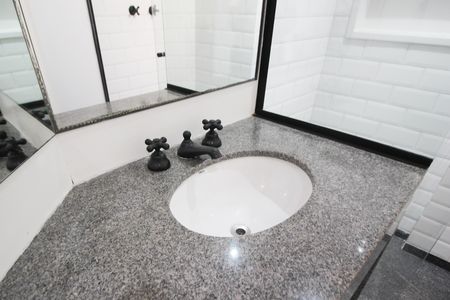 Apartamento para alugar com 48m², 1 quarto e 1 vaga Apartamento para alugar com 48m², 1 quarto e 1 vagaBanheiro