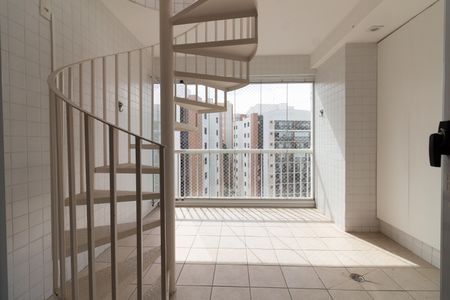 Varanda de apartamento para alugar com 3 quartos, 225m² em Cidade São Francisco, São Paulo