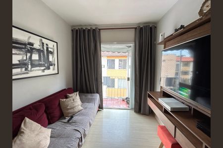 Apartamento à venda com 60m², 2 quartos e sem vagaSala