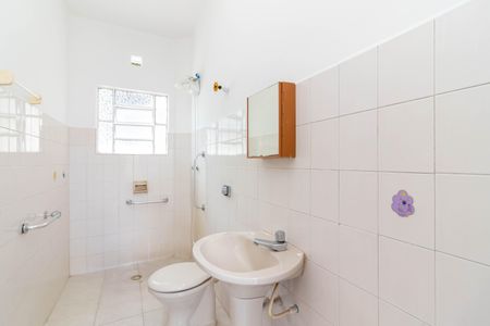 Banheiro de casa para alugar com 1 quarto, 45m² em Casa Verde Média, São Paulo