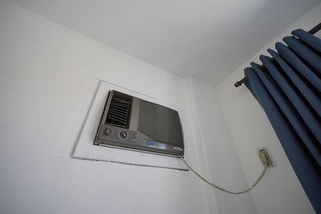 Quarto 2 ar condicionado  de apartamento para alugar com 2 quartos, 65m² em Praia Comprida, São José