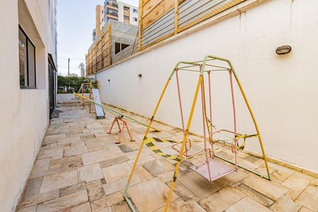 Apartamento à venda com 77m², 3 quartos e 1 vaga Apartamento à venda com 77m², 3 quartos e 1 vagaÁrea comum - Playground