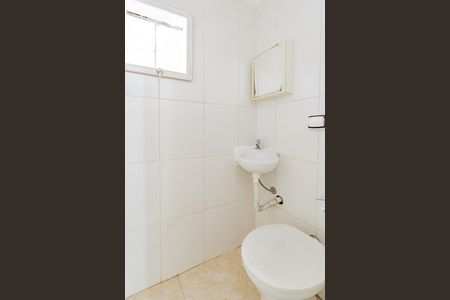 Apartamento à venda com 77m², 3 quartos e 1 vaga Apartamento à venda com 77m², 3 quartos e 1 vagaBanheiro da Suíte 2