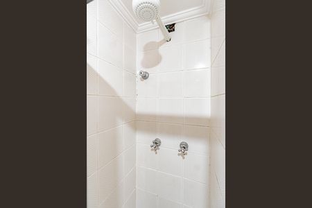 Apartamento à venda com 77m², 3 quartos e 1 vaga Apartamento à venda com 77m², 3 quartos e 1 vagaBanheiro Social