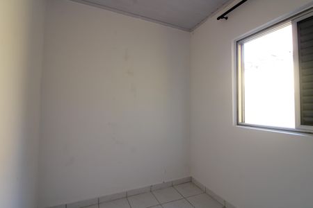 Quarto de casa para alugar com 1 quarto, 28m² em Vila Marieta, São Paulo