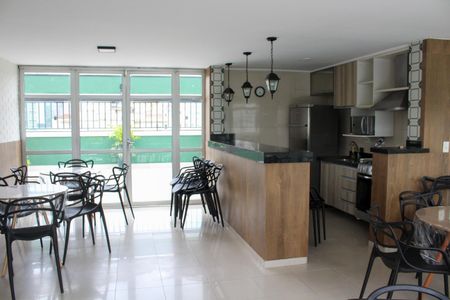 Apartamento à venda com 65m², 2 quartos e 1 vagaÁrea comum