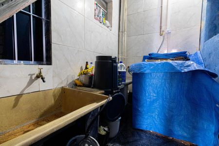 Casa para alugar com 100m², 2 quartos e sem vagaÁrea de Serviço