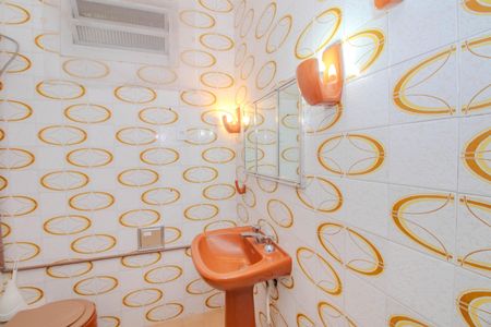 Apartamento à venda com 120m², 6 quartos e 1 vaga Apartamento à venda com 120m², 6 quartos e 1 vagaBanheiro da Suíte