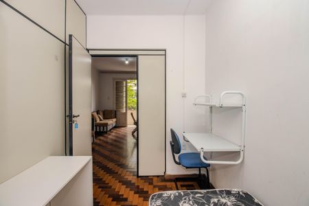 Apartamento à venda com 120m², 6 quartos e 1 vaga Apartamento à venda com 120m², 6 quartos e 1 vagaQuarto 2