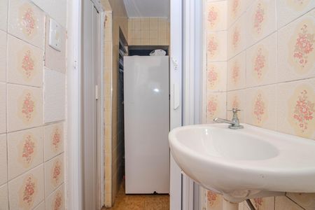 Apartamento à venda com 120m², 6 quartos e 1 vaga Apartamento à venda com 120m², 6 quartos e 1 vagaBanheiro de Serviço