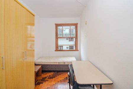 Apartamento à venda com 120m², 6 quartos e 1 vaga Apartamento à venda com 120m², 6 quartos e 1 vagaQuarto 4