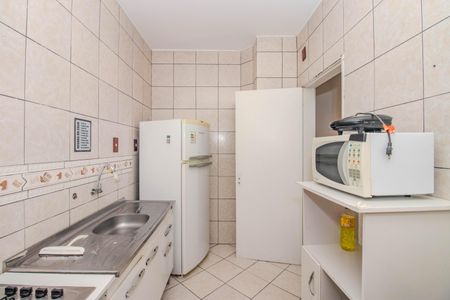 Apartamento à venda com 120m², 6 quartos e 1 vaga Apartamento à venda com 120m², 6 quartos e 1 vagaCozinha