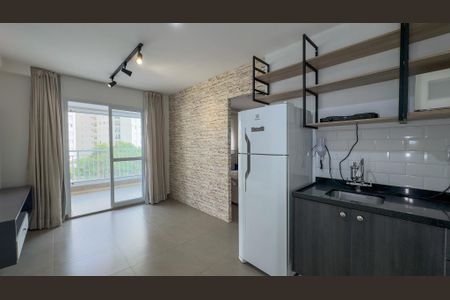Sala e Cozinha de apartamento para alugar com 1 quarto, 37m² em Campo Belo, São Paulo
