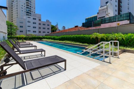 Apartamento para alugar com 37m², 1 quarto e 1 vaga Apartamento para alugar com 37m², 1 quarto e 1 vagaPiscina
