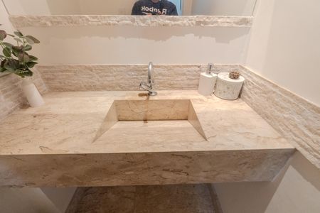 Lavabo de apartamento para alugar com 3 quartos, 168m² em Consolação, São Paulo