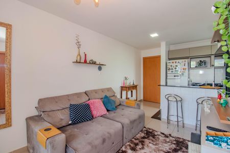 Sala de apartamento à venda com 2 quartos, 60m² em Rubem Berta, Porto Alegre