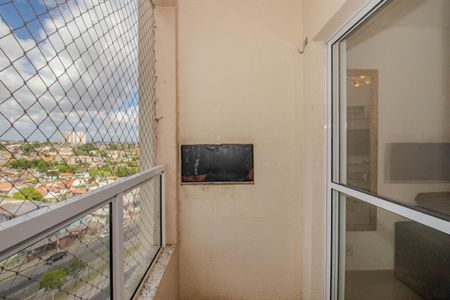 Sala - Varanda de apartamento à venda com 2 quartos, 60m² em Rubem Berta, Porto Alegre
