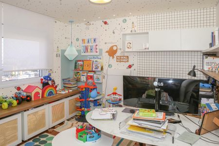 Apartamento para alugar com 241m², 4 quartos e 3 vagasQuarto 