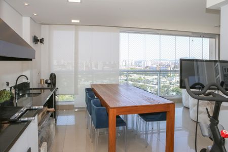 Varanda da Sala de apartamento para alugar com 4 quartos, 241m² em Água Branca, São Paulo