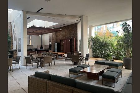 Apartamento para alugar com 241m², 4 quartos e 3 vagasÁrea comum - Churrasqueira