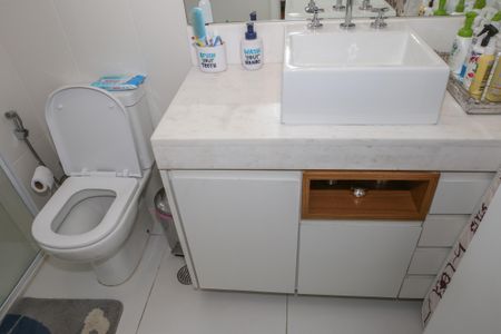 Apartamento para alugar com 241m², 4 quartos e 3 vagasBanheiro da Suíte 2