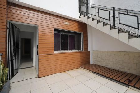 Casa para alugar com 121m², 2 quartos e 1 vaga Casa para alugar com 121m², 2 quartos e 1 vagaGaragem