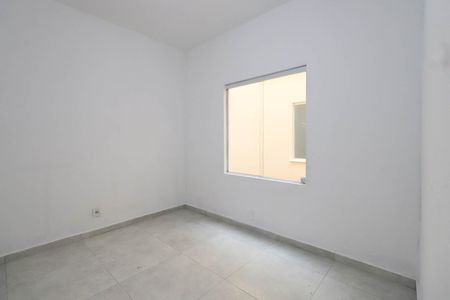 Quarto 2 de casa para alugar com 2 quartos, 121m² em Vila Carrão, São Paulo