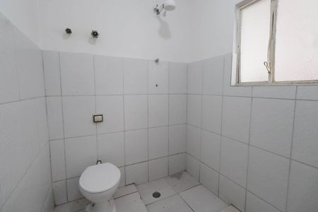 Casa para alugar com 121m², 2 quartos e 1 vaga Casa para alugar com 121m², 2 quartos e 1 vagaBanheiro