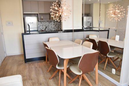 Sala de apartamento à venda com 2 quartos, 66m² em Cidade Luiza, Jundiaí