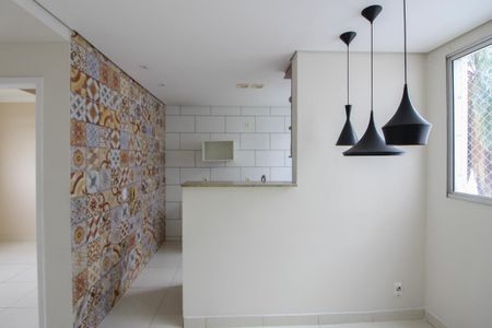 Apartamento para alugar com 45m², 2 quartos e 1 vagaCozinha e Área de Serviço