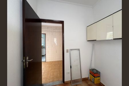 Casa para alugar com 220m², 3 quartos e 2 vagas Casa para alugar com 220m², 3 quartos e 2 vagasQuarto de Serviço