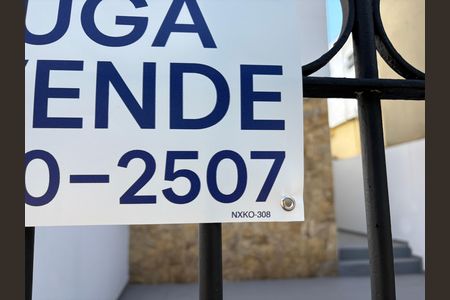 Casa para alugar com 220m², 3 quartos e 2 vagas Casa para alugar com 220m², 3 quartos e 2 vagasPlaca NXKO-308