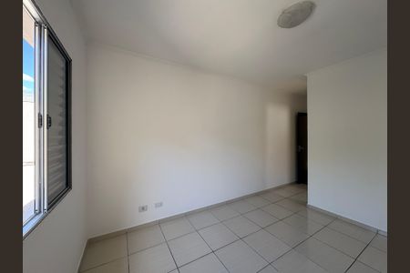 Casa para alugar com 220m², 3 quartos e 2 vagas Casa para alugar com 220m², 3 quartos e 2 vagasSuíte