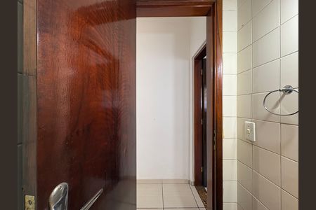 Casa para alugar com 220m², 3 quartos e 2 vagas Casa para alugar com 220m², 3 quartos e 2 vagasLavabo