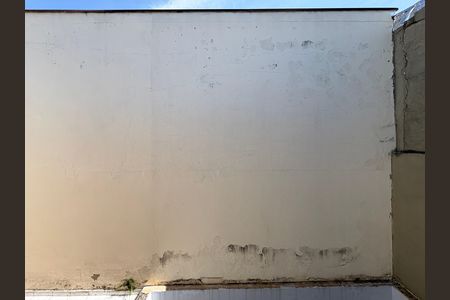 Casa para alugar com 220m², 3 quartos e 2 vagas Casa para alugar com 220m², 3 quartos e 2 vagasVista do Quarto 2