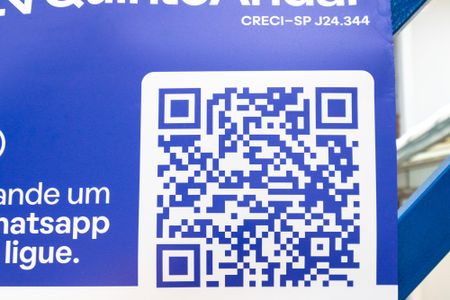 Casa à venda com 223m², 3 quartos e 2 vagasPlaquinha