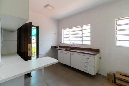 Casa à venda com 223m², 3 quartos e 2 vagasCozinha