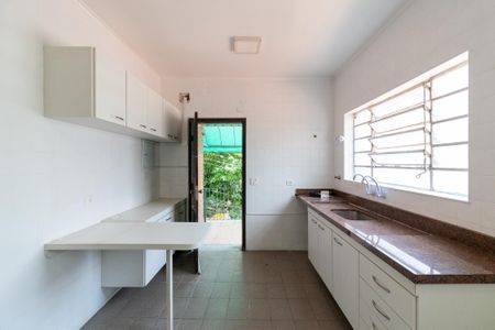 Casa à venda com 223m², 3 quartos e 2 vagasCozinha