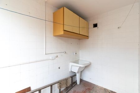 Casa à venda com 223m², 3 quartos e 2 vagasÁrea de Serviço