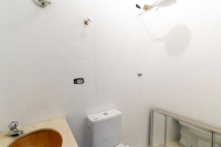 Casa à venda com 223m², 3 quartos e 2 vagasBanheiro Social