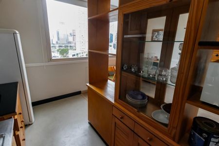 Apartamento para alugar com 50m², 1 quarto e 1 vaga Apartamento para alugar com 50m², 1 quarto e 1 vagaCozinha - Armários