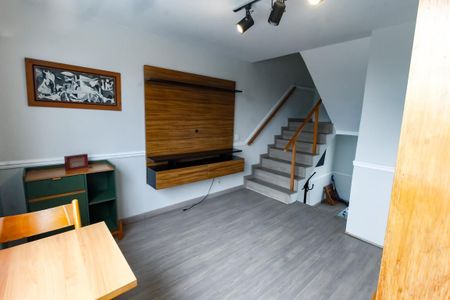 Sala de apartamento para alugar com 1 quarto, 50m² em Vila Tramontano, São Paulo