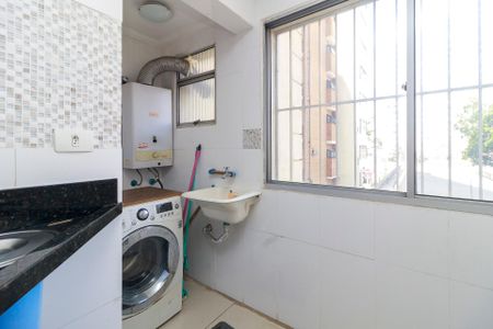 Apartamento para alugar com 69m², 2 quartos e 1 vagaÁrea de Serviço
