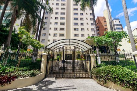 Apartamento para alugar com 69m², 2 quartos e 1 vagaFachada