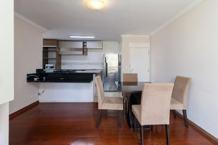 Sala de apartamento para alugar com 2 quartos, 69m² em Campo Belo, São Paulo